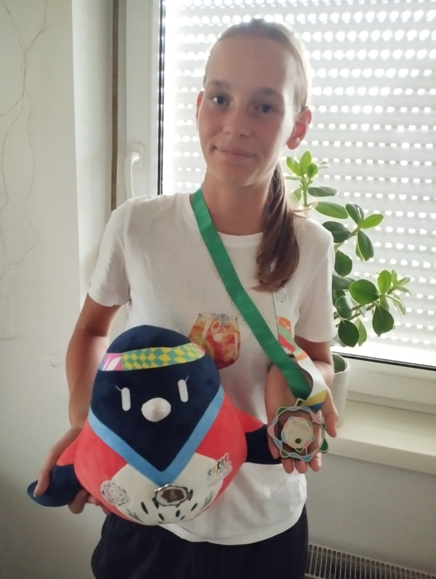 Medalja in spomin na mednarodno izkušnjo
